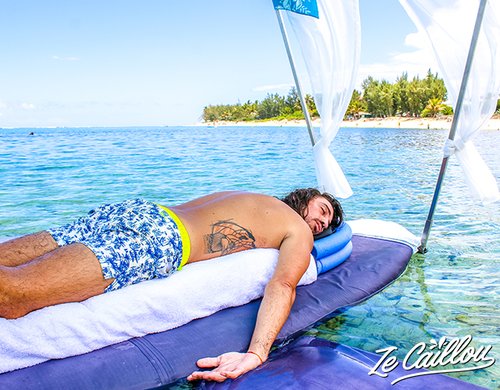 5-massage-sur-leau-relaxation-profonde